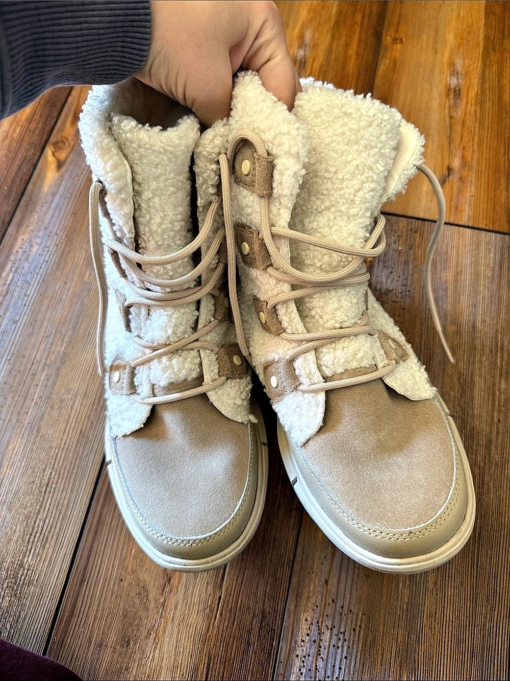 Sorel Out N About Puffy Lace Women's Winter Boots US 8 Beige